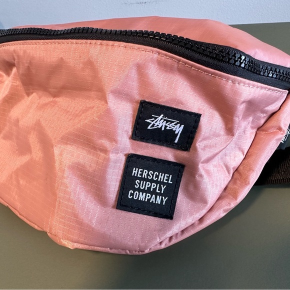 Stussy x Herschel Supply Company Pink Bum Bag Fanny Pack - Picture 2 of 4